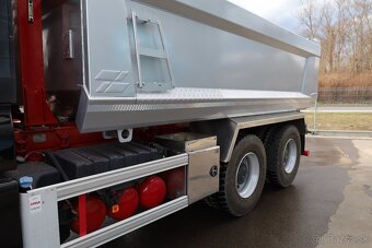 MAN TGX - 9
