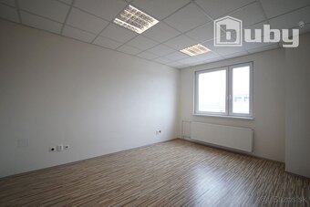 Komerčná/Administratívna budova na predaj, Martin - Košúty, - 9