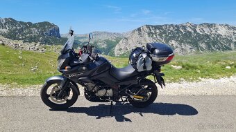 Suzuki V-strom DL650 - 9