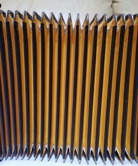 HELIGONKA HOHNER C-F - 9