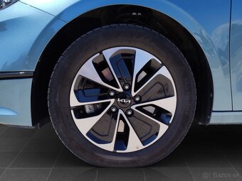 Ceed SW 1.5 T-GDi 7DCT Gold - 9