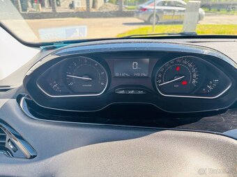  Znížená cena Peugeot 208 , 1560cm3 , 2015 - 9