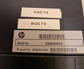 HP ProLiant ML110 G7 - 9