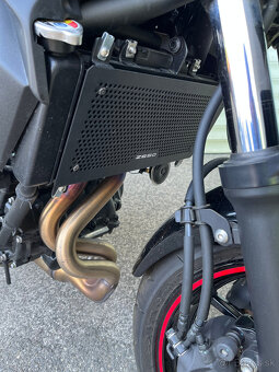 Kawasaki Z650 - 9