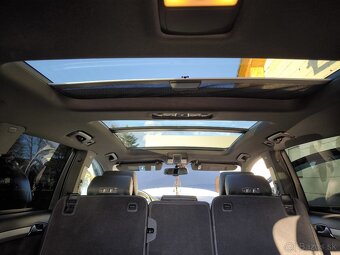 Audi Q7 3.0 TDI 176kw S-line,6 A/T 7miestna - 9