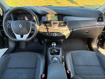 Renault Laguna Grandtour III 2.0dci Black Edition - 9