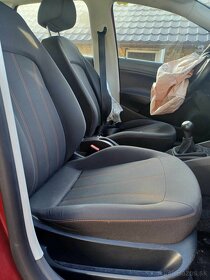 Rozpredam Seat Ibiza 1.4 6J 1.4 63kw CGGB 2010 - 9