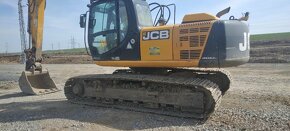 JCB 220LC - 9