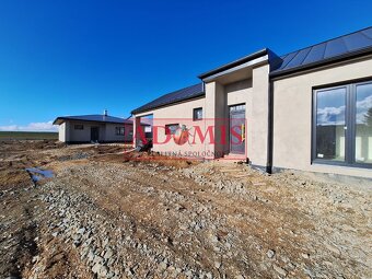 Predám 4-izb. bungalov dokončený Cestice,140m2, obecná voda - 9