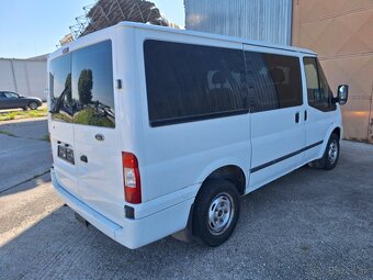 FORD TRANSIT 2,2 DIESEL 9 MIESTNY ROK 2012 - 9