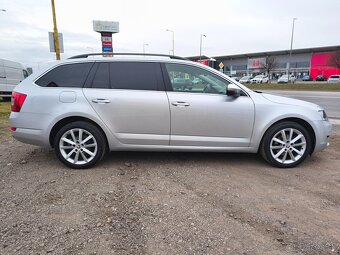 Škoda Octavia Combi 2.0 TDI Business - 9