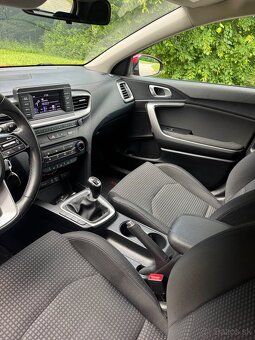 Kia Ceed 1.4 CVVT (100k) Silver - 9