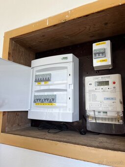 Elektroinštalačné práce - elektrikár - revízny technik - 9