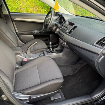 Mitsubishi lancer 1,8di-d,110kw - 9