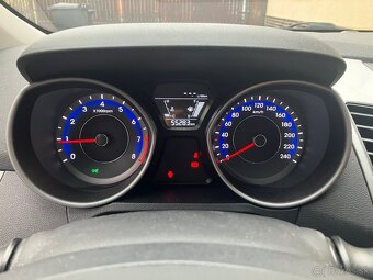 Hyundai kupený v SR, len 55 300km, Top stav. - 9