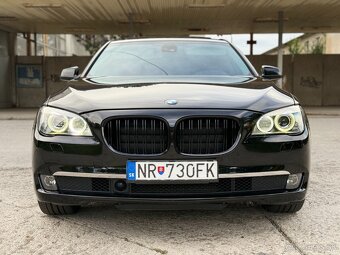 BMW rad 7 730 d F01 - 9