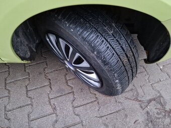 Ford Ka 1.2i Duratec 70k M5 Ambiente (benzín) - 9