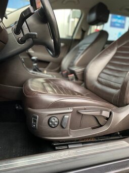 Volkswagen Passat b7 2.0tdi 125kw 2011 - 9
