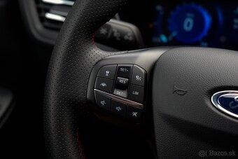 Ford Kuga 2.5 Duratec 225k ST-Line - 9