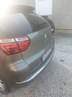 Citroën C4 Picasso - 9