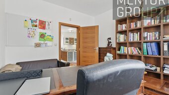 EXKLUZÍVNE NA PREDAJ - luxusný rodinný dom s panoramatickým - 9