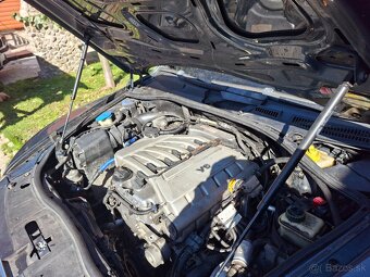 Volkswagen touareg 3.2 V6 na Náhradné diely. - 9
