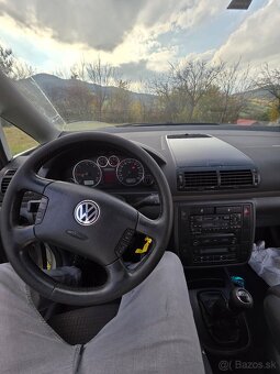 Volkswagen Sharan - 9