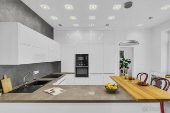 Presvetlený Zrekonštruovaný 3i byt pri Rozhlase - 9