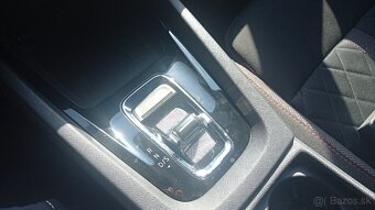 Škoda Octavia, 2.0 TDi RS 147KW - 9