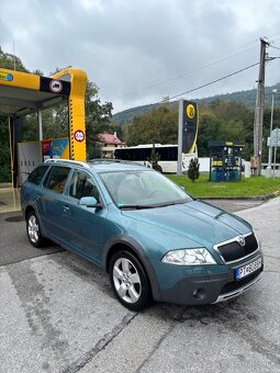 Škoda octavia scout - 9