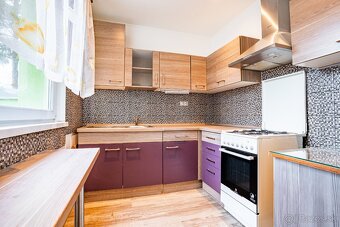 4 -izbový byt 88 m² + loggia, Popradská - Sekčov - 9