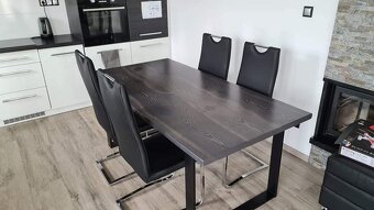 Jedálenský stôl - 9