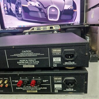 MUSICAL FIDELITY Elektra E-10 + MUSICAL FIDELITY ElektraE60. - 9