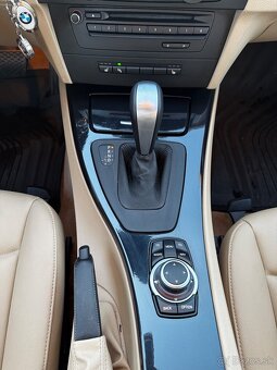 BMW 320d E91 LCI A/T - 9