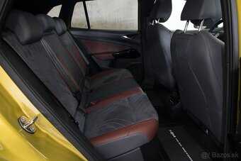 Volkswagen ID.4 Pro Performance 150kW IQ Panorama Tažné ACC - 9