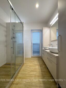 Na predaj luxusný, novozrekonštruovaný, moderne zariadený ve - 9