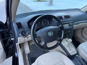 Škoda Octavia 2 1.9 TDI DSG Elegance - 9