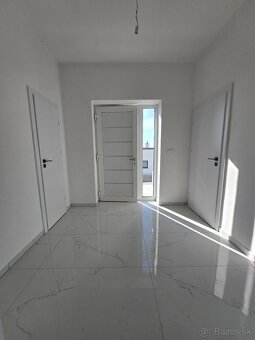 Na predaj novostavba 4i rodinného domu Štitáre pri Nitre - 9