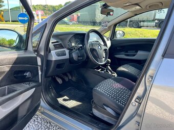 Fiat Punto 1,4 - 9