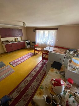 Rodinný dom v obci Slavoška - 9