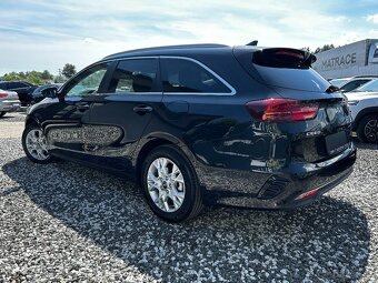KIA Ceed SW automat - 9