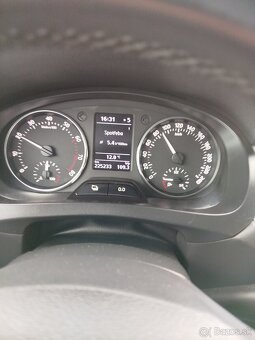 Predám auto škoda.rapid.1.2.Tsi.benzín - 9