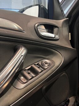 Ford S-MAX 2.0 TDCi (96 kW) – Automat / 7-miestny / Čierna m - 9