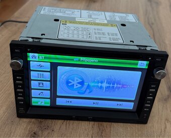 Autorádio 2DIN - 7” dotykový display - 9