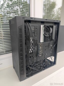 Predam PC skrinku/bednu + vodne chladenie - 9