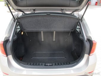 BMW X1 2,0D 105kw X-Drive Xenon Panorama Man 2013 - 9