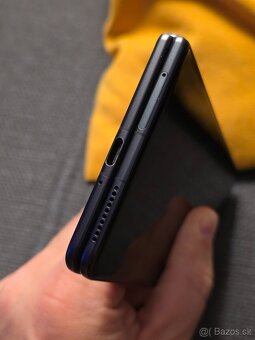 Honor Magic V3 12/512GB - 9