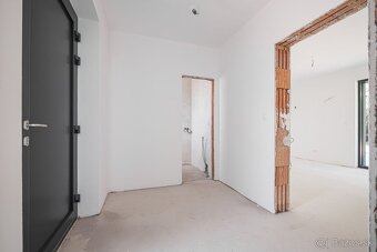 NA PREDAJ 4izb. rekreačný dom pri PENATI - 9