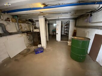 Na predaj rodinný dom na pozemku 592 m2 za 86 000 eur. - 9