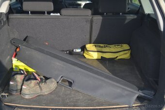 Opel astra combi - 9